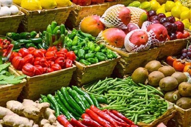 أسعار الخضروات والفاكهة اليوم الثلاثاء