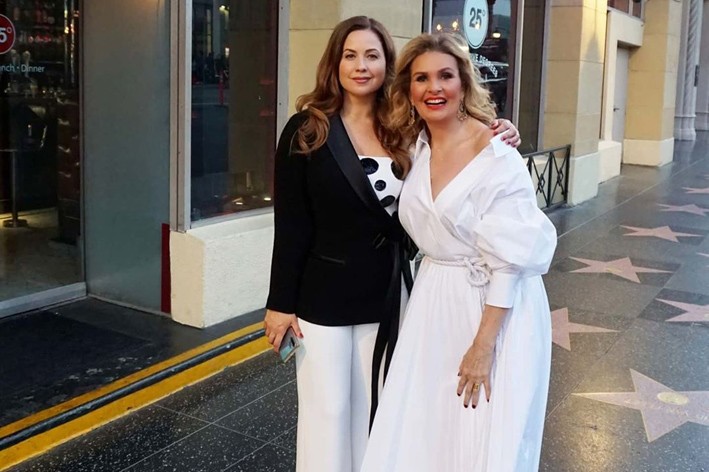 يسرا تنعى والد ريا أبى راشد بكلمات مؤثرة