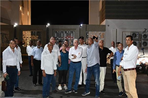 فودة يتفقد أعمال تطوير خليج نعمة والسقالة ونقاط تصريف مياه الأمطار