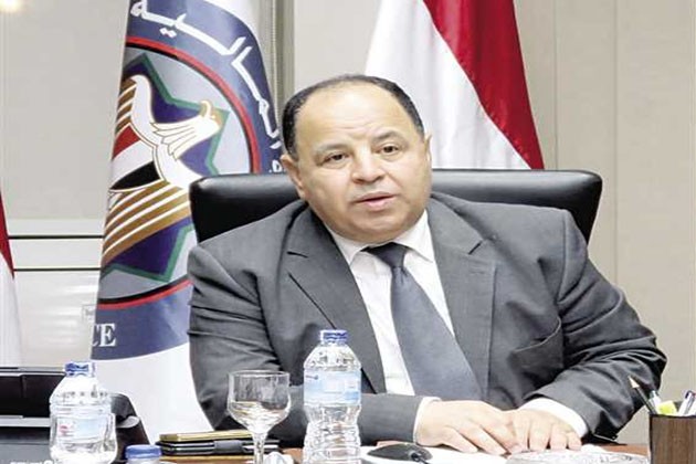 وزير المالية يستعرض نتائج اجتماعات رئيس الجمارك مع نظيره الأردني