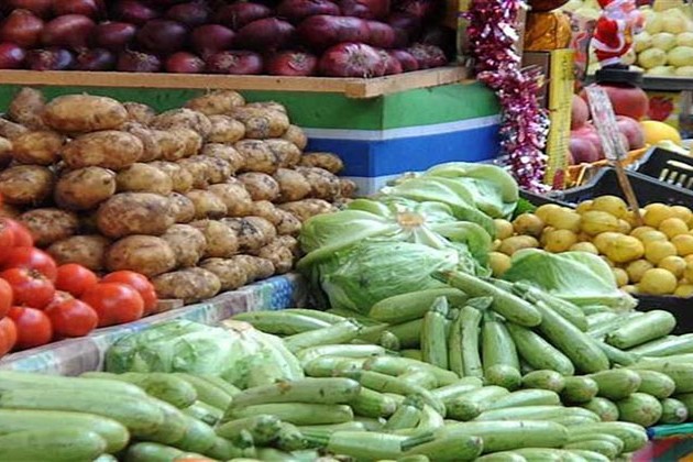 أسعار الخضراوات والفاكهة بسوق العبور اليوم