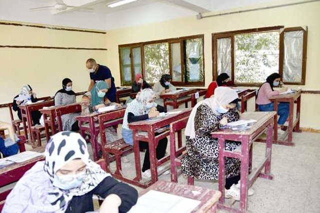 طلاب الثانوية العامة