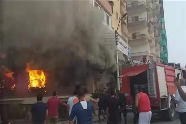إخماد حريق داخل مطعم بشارع السودان بالجيزة