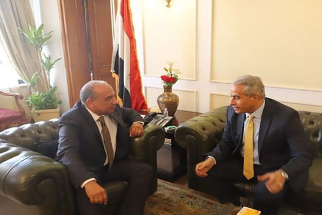 وزيرا قطاع الأعمال العام والقوى العاملة يبحثان سبل تعزيز التعاون المشترك