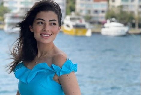 كلاكيت ثالث مرة ..ليلى أحمد زاهرتعلن إصابتها بمتحو كورونا