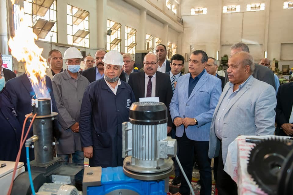 وزير الدولة للإنتاج الحربي يتفقد