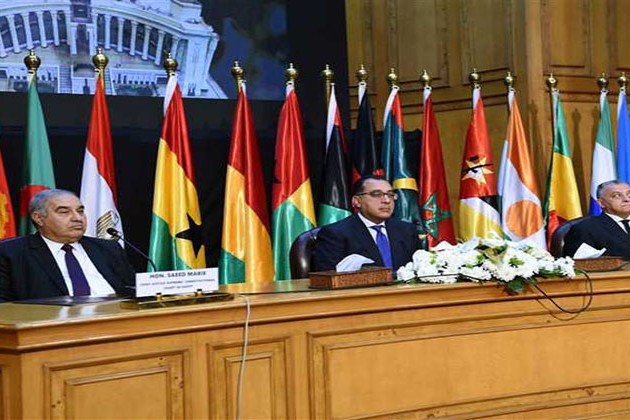 رئيس الوزراء يشارك في اجتماع القاهرة لرؤساء المحاكم الدستورية الإفريقية