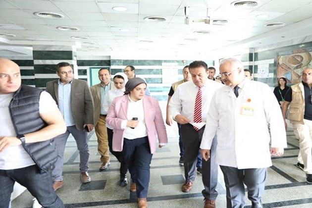 وزير الصحة يتفقد مستشفى البنك الأهلي ويؤكد: صرح مهم لاستقبال حالات حوادث الطرق