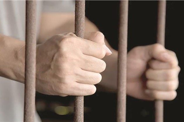حبس عاطل لسرقته مشغولات ذهبية من شقة سكنية في الجمالية