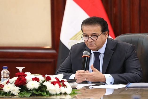 وزير الصحة يستعرض آخر مستجدات الحالة الوبائية لفيروس كورونا وجدري القردة