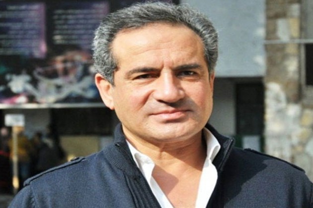 محمد ثروت يعود لمصر بعد رحلة علاجية فى النمسا
