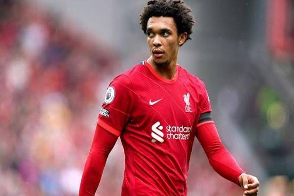 أرنولد مهدد بالغياب عن كأس العالم