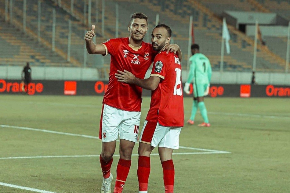 أفشة ومحمد شريف يشاركان في مران الأهلي بشكل تدريجي