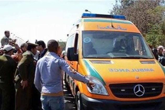 إصابة 3 أشخاص من أسرة واحدة فى حادث تصادم بالبحيرة