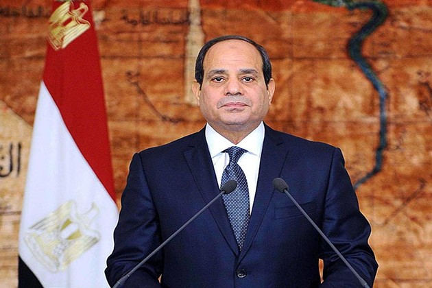 السيسي: التحديات الراهنة تفرض علينا الإسراع نحو