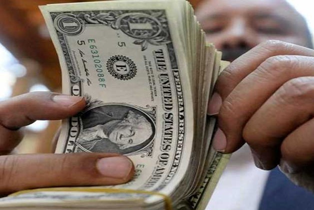 سعر الدولار الأمريكي أمام الجنيه المصري اليوم الاثنين
