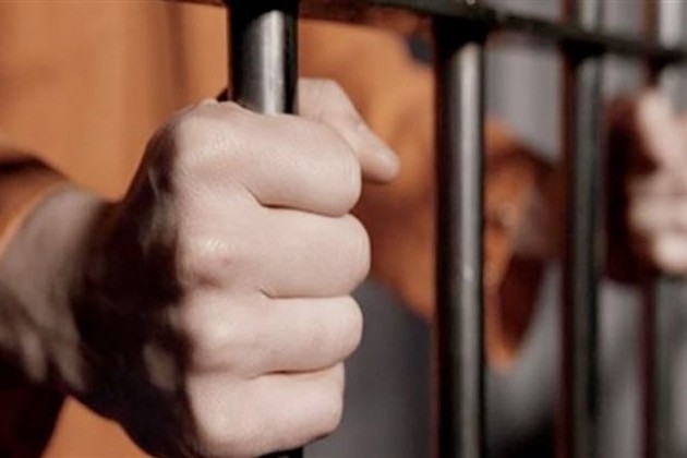 قاتل شاب بمدينة 6 أكتوبر يجرى معاينة لكيفية ارتكابه الجريمة