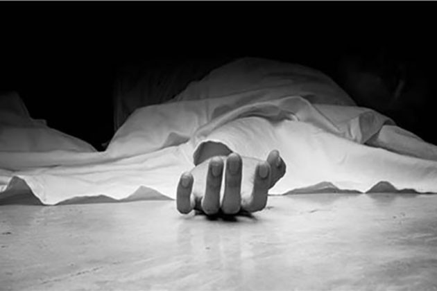 جزائرية تقفز من الطابق السادس