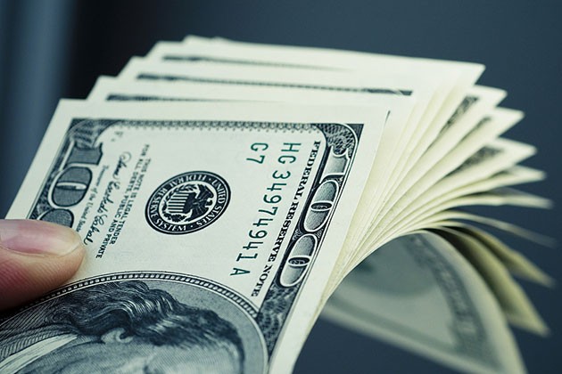 أسعار الدولار والعملات في مصر اليوم السبت
