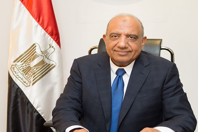 وزير قطاع الأعمال العام يتفقد عددًا من الشركات التابعة بالإسكندرية